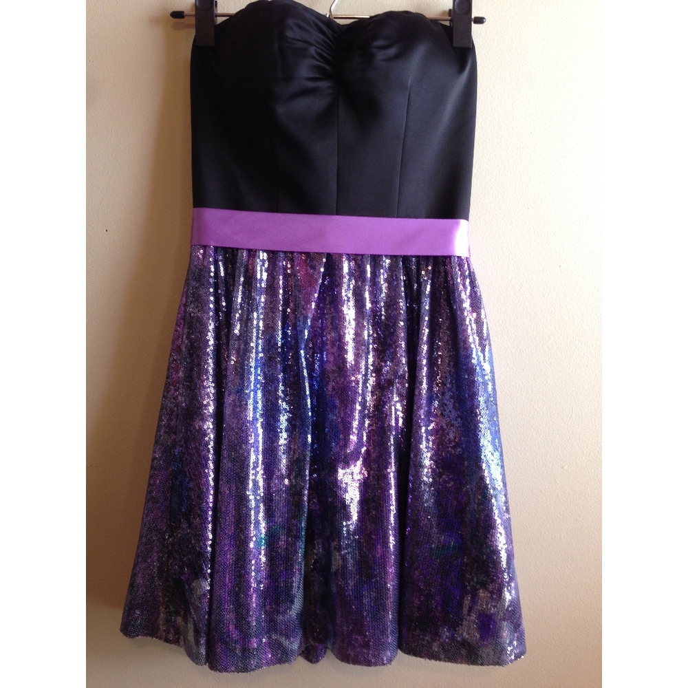 Hailey Logan by Adrianna Papell Strapless Purple Sequin Prom Corset Dress XS